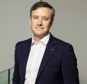 Prof. Andrew Kellett